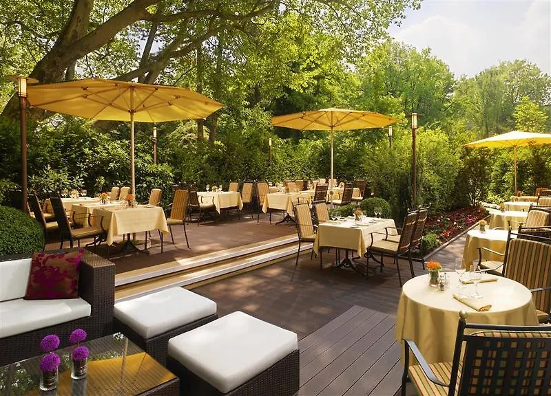 Sheraton Grand Salzburg 5*,  Austria