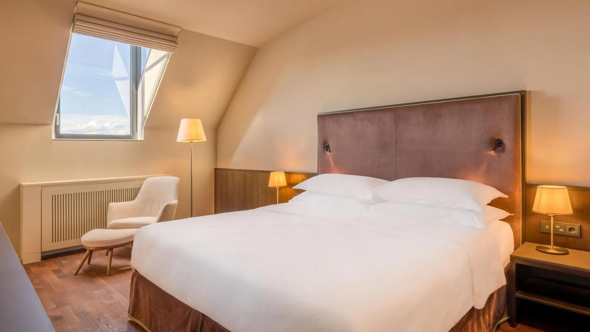 Sheraton Grand Salzburg 5*,