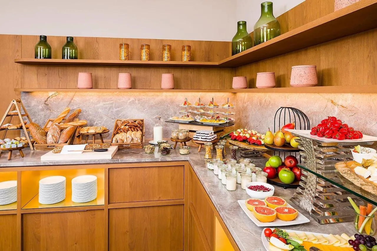 Sheraton Grand Salzburg 5*,  Austria