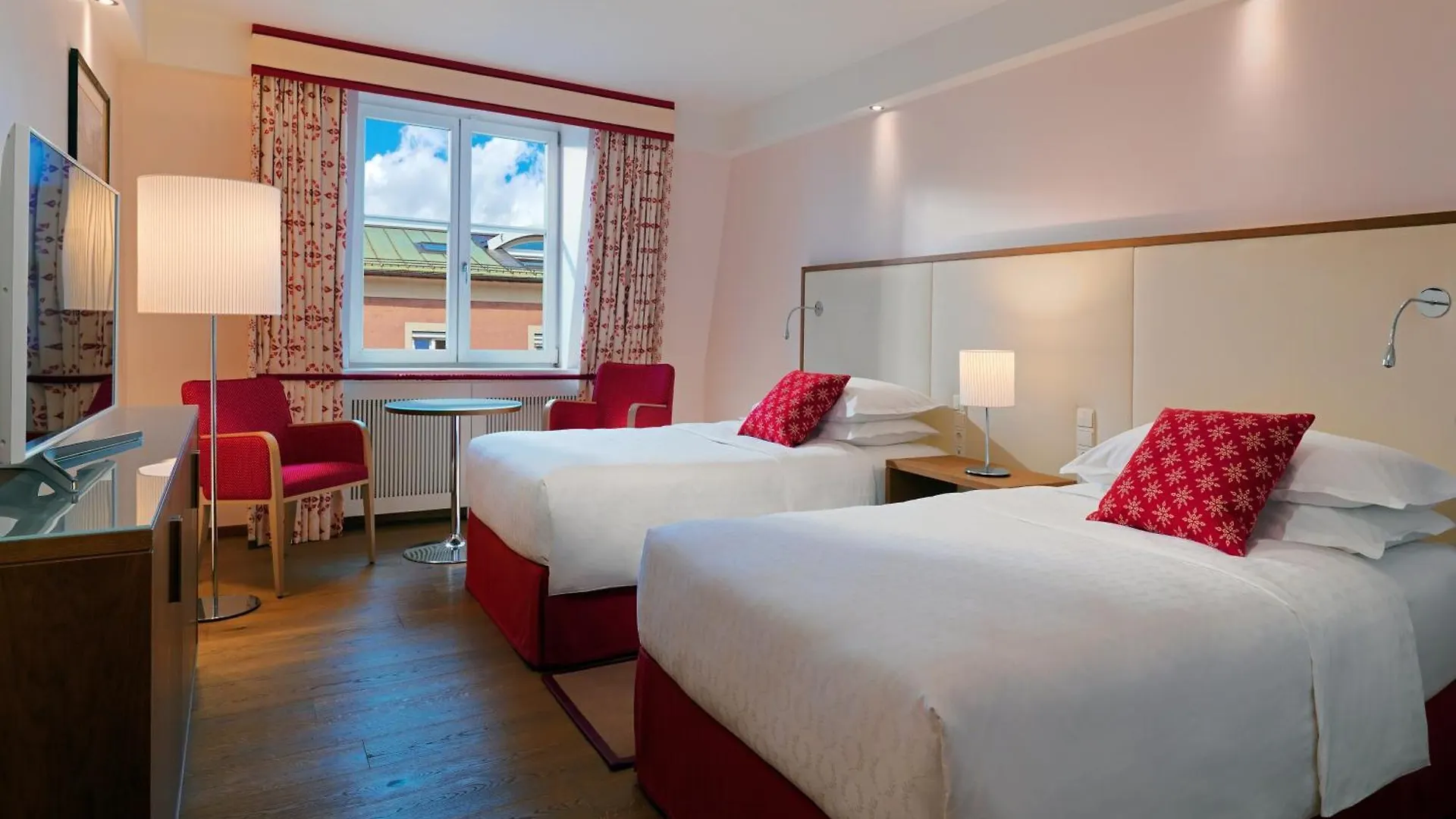 Sheraton Grand Salzburg 5*,  Austria